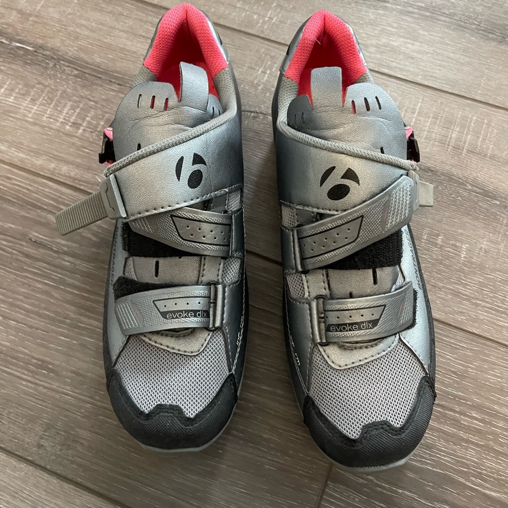 Bontrager spin shoe for spin